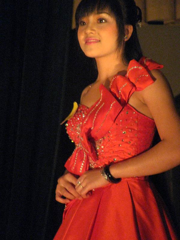 Trong số những thí sinh tham gia cuôc thì, Trần Thị Vân là thí sinh được nhiêu người yêu thich nhất.